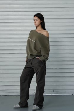 Slouchy Oversized Sweatshirt with Retro Casual One-Shoulder Design - Y2K Inspired Fashion