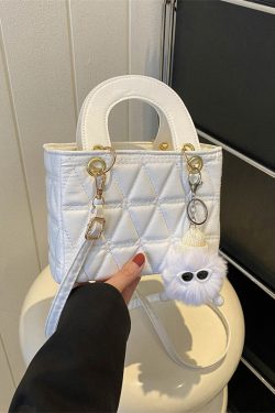 Small Diamond-Pattern Mini Bucket Bag for Women - Trendy Summer 2025 Crossbody Handbag for Commuting and Everyday Style