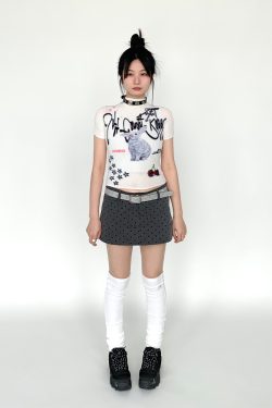 Soft Candy Rabbit Printed Short Sleeve T-Shirt - Elastic Pleated Design, Cute 90s Style Top for a Trendy Look