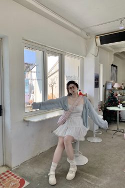 Soft-Focus Cloud Plus-Size Long Sleeve Cardigan - Moisturizing Milk Candy Smoothie Style for a Cozy Look