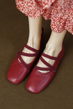 Soft Leather Flat Mary Jane Shoes for Women - Cross Strap Design, Italian Style, Perfect for Casual or Elegant Looks