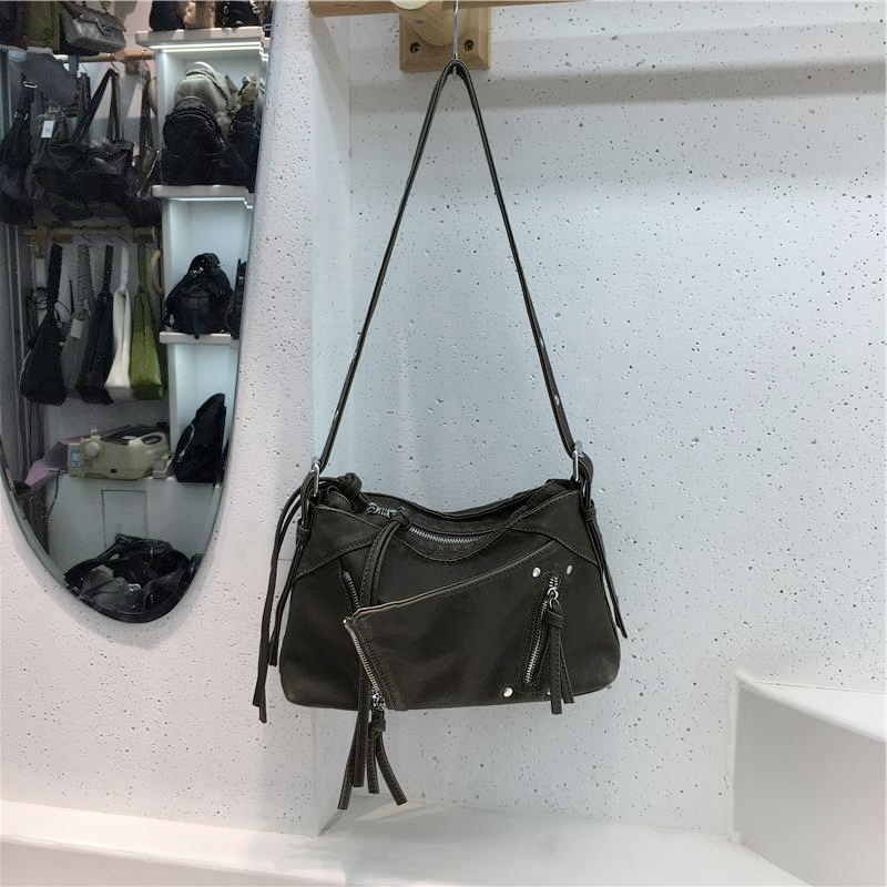 Soft Leather Fringe Underarm Bag - Casual Motorcycle Crossbody Tote for Commuters - 2024 Trendy Fashion Accessory Soft Leather Fringe Underarm Bag - Casual Motorcycle Crossbody Tote for Commuters - 2024 Trendy Fashion Accessory