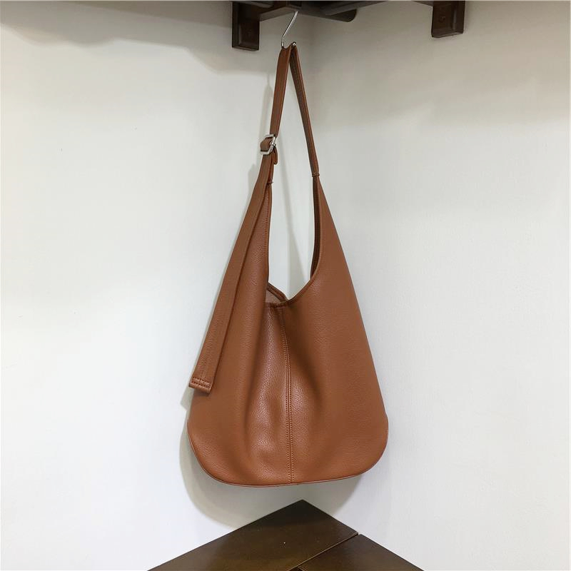 Soft Leather Underarm Bag - Large Capacity Commuter Tote in Lazy Style for Spring Summer - Versatile Shoulder Crossbody Bag Soft Leather Underarm Bag - Large Capacity Commuter Tote in Lazy Style for Spring Summer - Versatile Shoulder Crossbody Bag