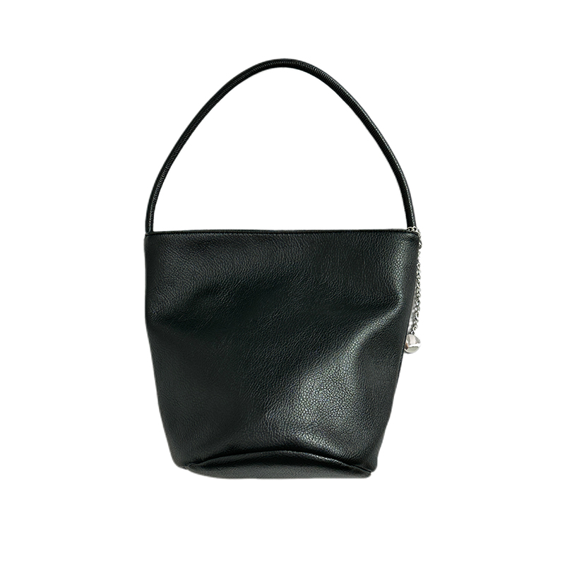 Soft Leather Water Bucket Tote Bag for Women - Summer 2024 Niche Shoulder Bag, Commuting Underarm Style Soft Leather Water Bucket Tote Bag for Women - Summer 2024 Niche Shoulder Bag, Commuting Underarm Style