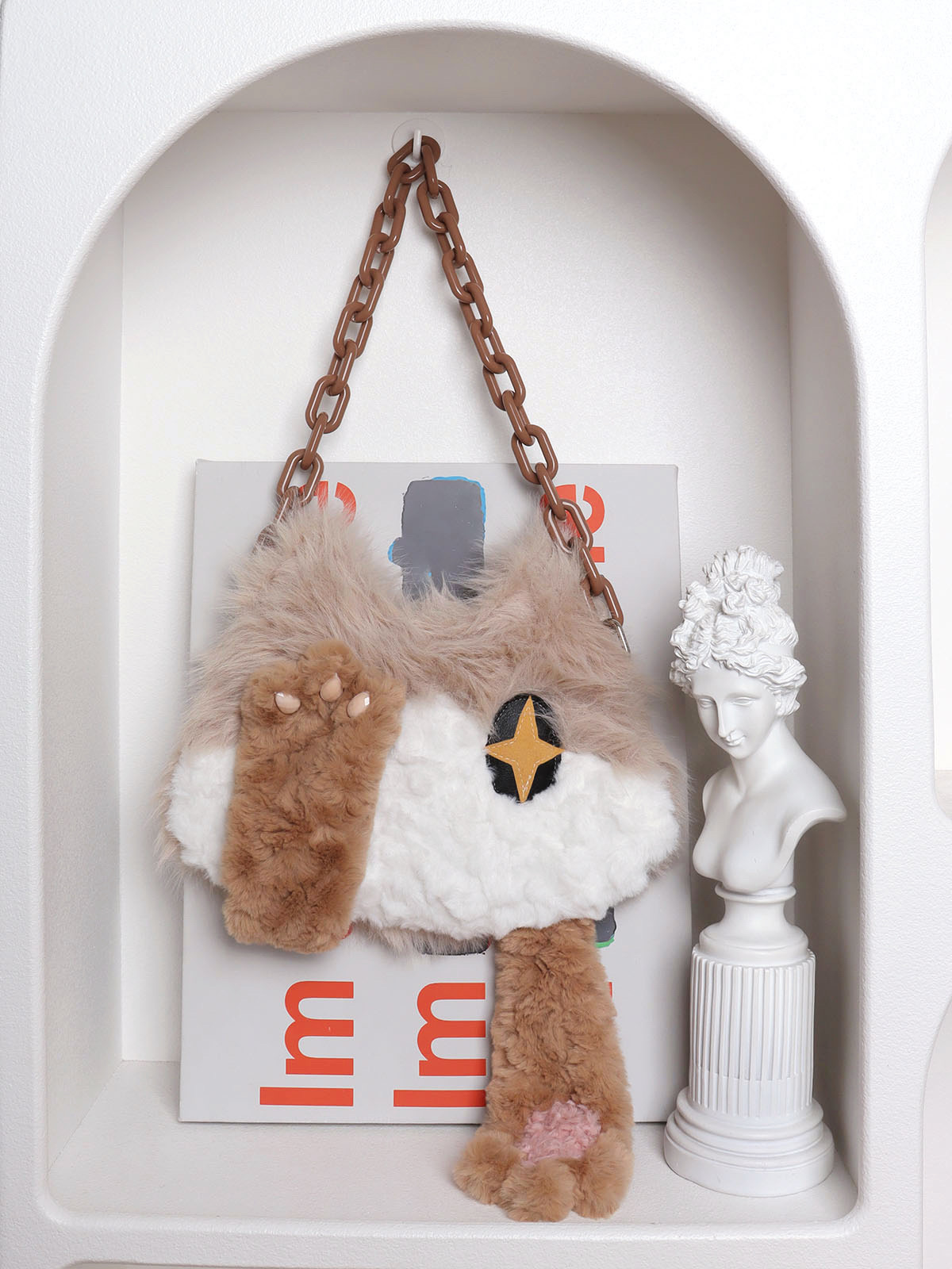 Soft Plush Cat Face Covering Bag for Women - Adorable Autumn Collection, Niche Design, Student Shoulder & Crossbody Bag Soft Plush Cat Face Covering Bag for Women - Adorable Autumn Collection, Niche Design, Student Shoulder & Crossbody Bag