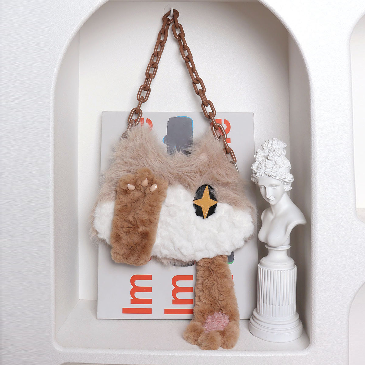 Soft Plush Cat Face Covering Bag for Women - Adorable Autumn Collection, Niche Design, Student Shoulder & Crossbody Bag Soft Plush Cat Face Covering Bag for Women - Adorable Autumn Collection, Niche Design, Student Shoulder & Crossbody Bag