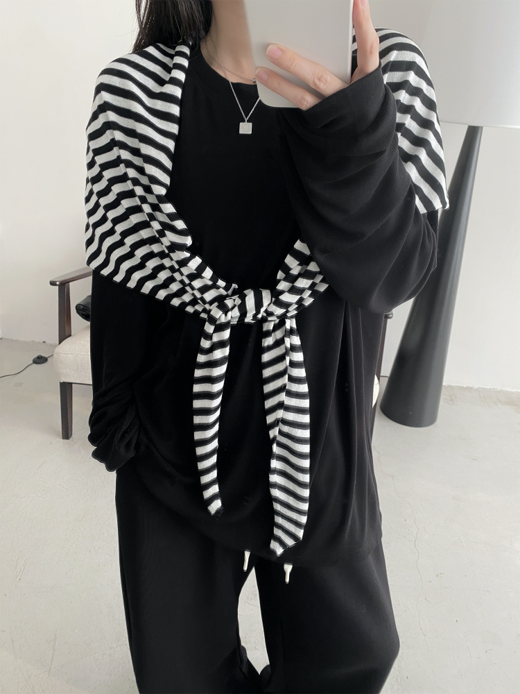 Soft Relaxed Striped Knitted Shawl - Sun Grapefruit Layering Cape in Sheep Wool, High-End Small Scarf for Women Soft Relaxed Striped Knitted Shawl - Sun Grapefruit Layering Cape in Sheep Wool, High-End Small Scarf for Women