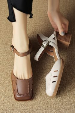 Soft Sole Italian-Style Sandals with One-Strap Buckle and Open Back - Comfortable Summer Footwear