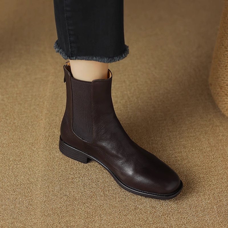 Soft Sole Non-Rubbing Chelsea Boots for Women - 3cm Thick Heel, Genuine Leather, Round Toe, Italian Style, Comfortable Fashion Footwear Soft Sole Non-Rubbing Chelsea Boots for Women - 3cm Thick Heel, Genuine Leather, Round Toe, Italian Style, Comfortable Fashion Footwear