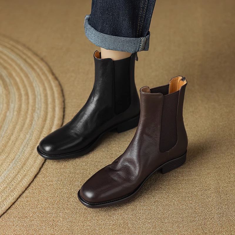 Soft Sole Non-Rubbing Chelsea Boots for Women - 3cm Thick Heel, Genuine Leather, Round Toe, Italian Style, Comfortable Fashion Footwear Soft Sole Non-Rubbing Chelsea Boots for Women - 3cm Thick Heel, Genuine Leather, Round Toe, Italian Style, Comfortable Fashion Footwear
