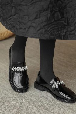 Soft Sole Non-Rubbing Chunky Heel Women's Flats - Genuine Leather Black Shoes for Comfort and Style