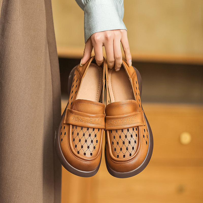 Soft-Soled Italian-Style Flats for Spring/Summer - Comfortable Hollow Genuine Leather Shoes Soft-Soled Italian-Style Flats for Spring/Summer - Comfortable Hollow Genuine Leather Shoes