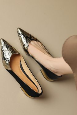Soft-Soled Low-Heeled Pointed Flat Shoes for Women in Snake Print and Color Block Design - Chic French Fashion Footwear