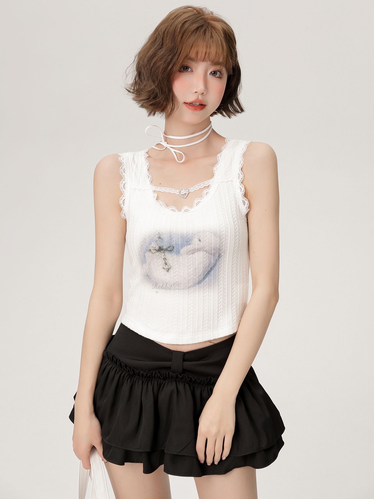 Spicy Girl Camisole with Lace Trim - Women's Summer Slim-Fit Top in American Style - Trendy Casual Fashion Spicy Girl Camisole with Lace Trim - Women's Summer Slim-Fit Top in American Style - Trendy Casual Fashion