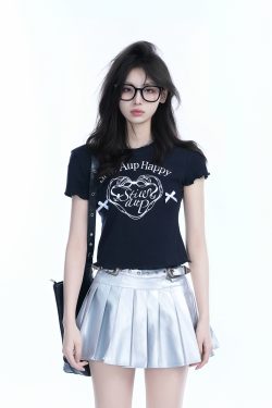 Spicy Girl Heart Bow Short Sleeve T-Shirt - American Style Slim Fit Top with Mountain Print - Y2K Fashion