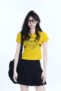 Spicy Girl Heart Bow Short Sleeve T-Shirt - American Style Slim Fit Top with Mountain Print - Y2K Fashion