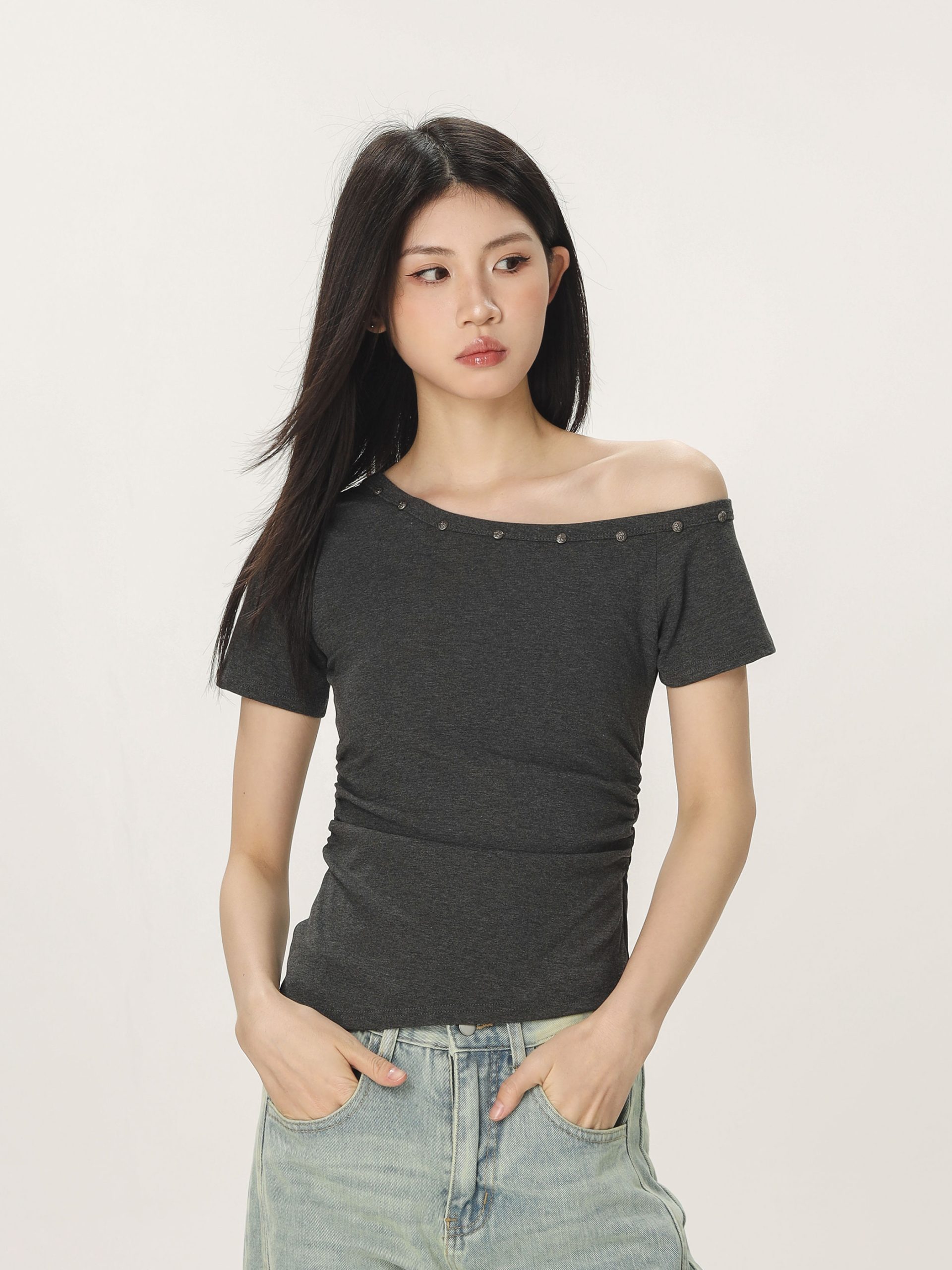 Spicy Girl Off-Shoulder Short Sleeve T-Shirt for Women - American Style Summer Slim Fit Top with Beautifully Tailored Waist Spicy Girl Off-Shoulder Short Sleeve T-Shirt for Women - American Style Summer Slim Fit Top with Beautifully Tailored Waist