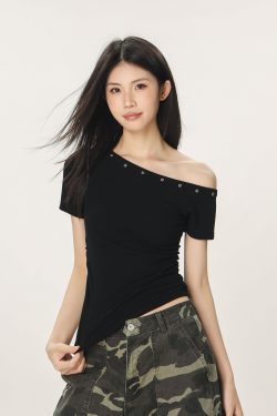Spicy Girl Off-Shoulder Short Sleeve T-Shirt for Women - American Style Summer Slim Fit Top with Beautifully Tailored Waist
