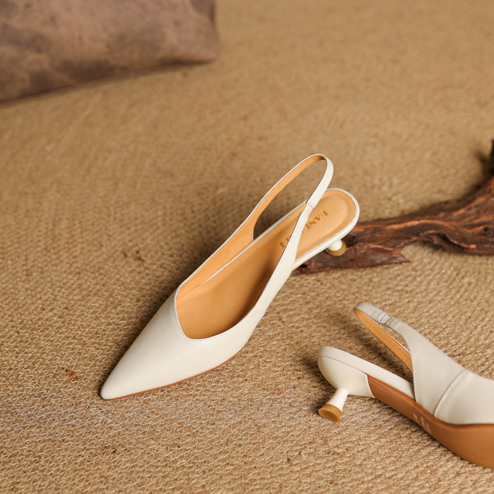 Spring Kitten Heel Closed-Toe Sandals for Women - Sexy Office Commuting Style Spring Kitten Heel Closed-Toe Sandals for Women - Sexy Office Commuting Style