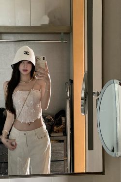 Spring Milk Flavored Jacquard Denim Pants for Women, High-End Slim Fit White Straight Leg Summer Trousers