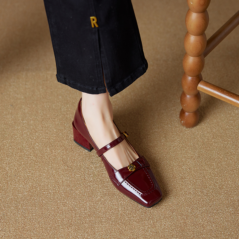 Square Toe Camellia Mary Jane Shoes for Women - 2025 New Style One-Strap Chunky High Heels in Genuine Leather Square Toe Camellia Mary Jane Shoes for Women - 2025 New Style One-Strap Chunky High Heels in Genuine Leather