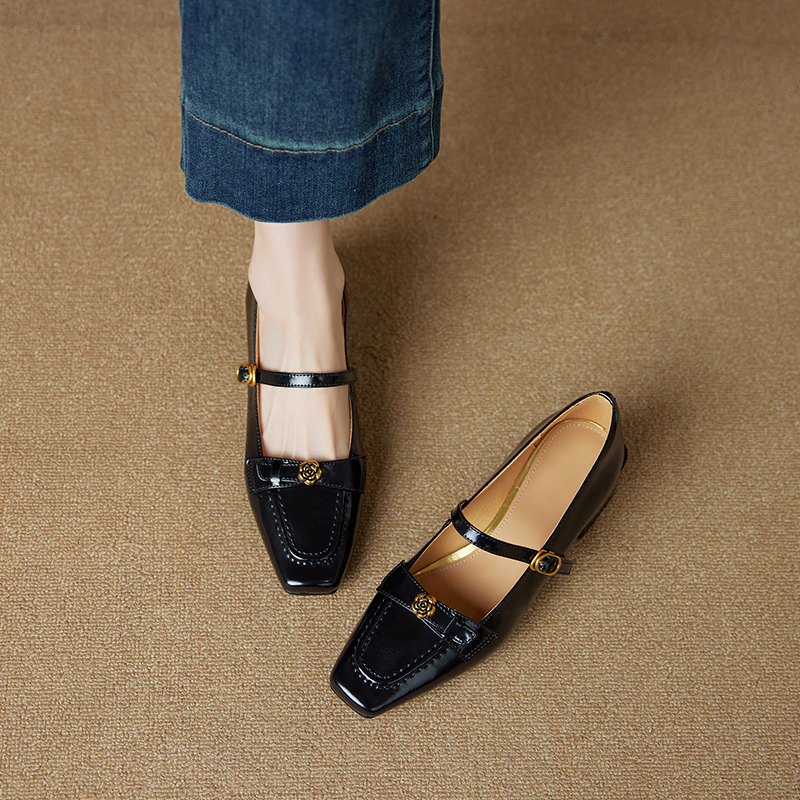 Square Toe Camellia Mary Jane Shoes for Women - 2025 New Style One-Strap Chunky High Heels in Genuine Leather Square Toe Camellia Mary Jane Shoes for Women - 2025 New Style One-Strap Chunky High Heels in Genuine Leather