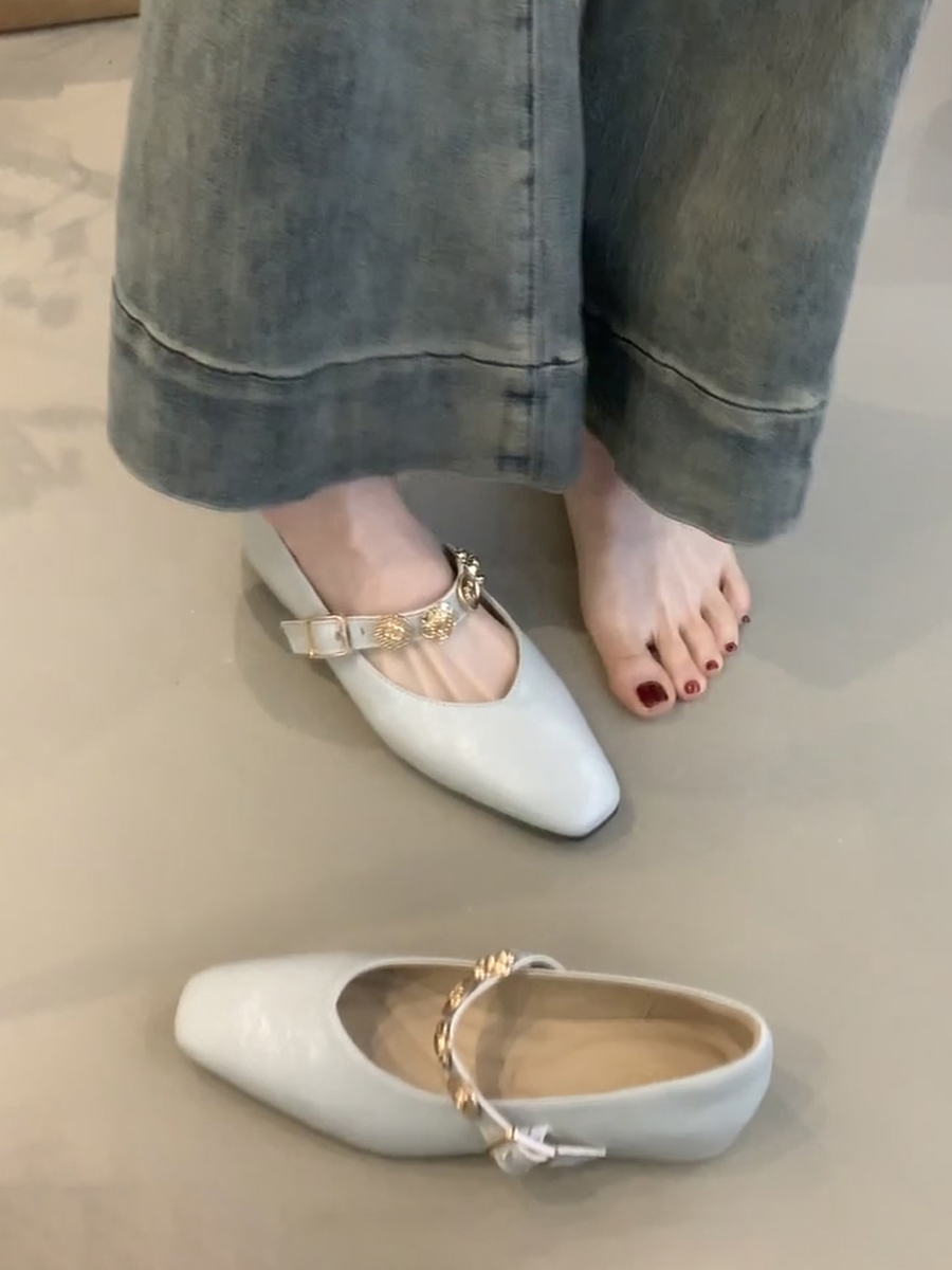 Square-Toed Height-Increasing Sheepskin Mary Jane Shoes with Metal Buckle - French Style Flats for Commuting Square-Toed Height-Increasing Sheepskin Mary Jane Shoes with Metal Buckle - French Style Flats for Commuting