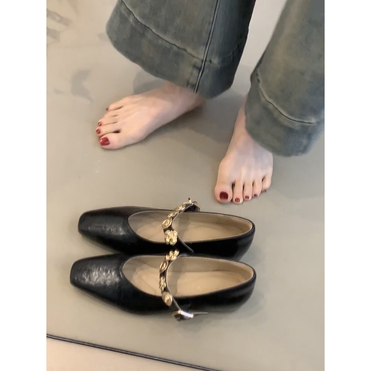 Square-Toed Height-Increasing Sheepskin Mary Jane Shoes with Metal Buckle - French Style Flats for Commuting Square-Toed Height-Increasing Sheepskin Mary Jane Shoes with Metal Buckle - French Style Flats for Commuting