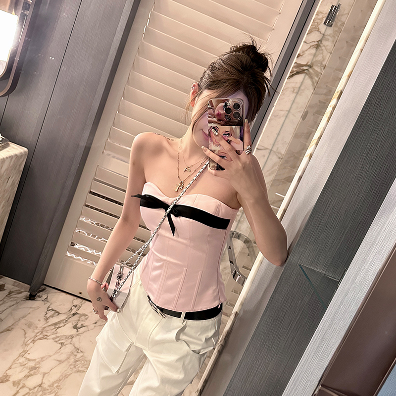 Strapless Pink Fishbone Bow Slim-Fit Waist-Cinching Top for Trendy Girls - Y2K Fashion Inspired Style Strapless Pink Fishbone Bow Slim-Fit Waist-Cinching Top for Trendy Girls - Y2K Fashion Inspired Style