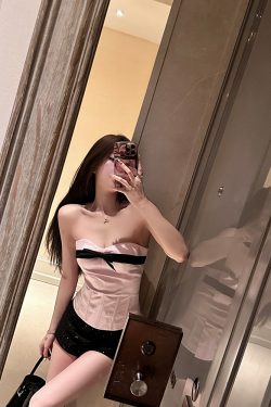 Strapless Pink Fishbone Bow Slim-Fit Waist-Cinching Top for Trendy Girls - Y2K Fashion Inspired Style