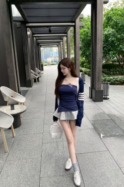 Strapless Pleated Irregular Tank Top - Waist-Defining Design for Y2K Fashion & Internet Celebrity Style