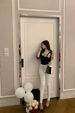 Strapless Sexy Top with Built-In Padding in Pure Desire Style for Women - Fashionable and Chic Summer Essential