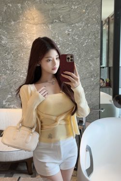 Strapless Slim-Fit Knitted Vest in Pure Desire Style - Trendy Y2K-Inspired Top for Effortless Chic Looks