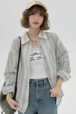 Striped Long Sleeve Shirt for Women - Color-Blocking Loose Sun-Protective Jacket Top for Spring & Autumn, Versatile Fashion Essential