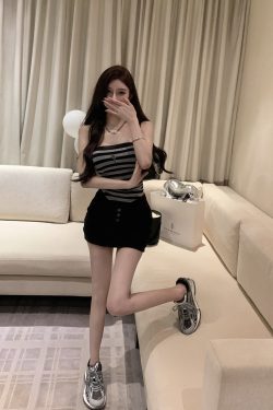 Striped Strapless Camisole for Women - Sexy Slim Fit Short Top, Perfect for 90s and Y2K Style Outfits