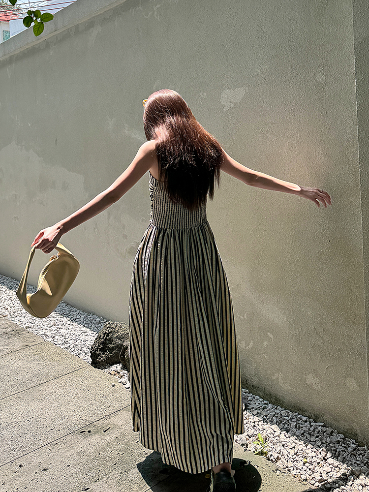 Striped Strapless Off-Shoulder Vacation Dress - Lightweight A-Line Long Dress with Black and White Vertical Stripes, Summer Style Striped Strapless Off-Shoulder Vacation Dress - Lightweight A-Line Long Dress with Black and White Vertical Stripes, Summer Style