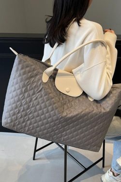 Stylish Lightweight Large Capacity Shoulder Bag for Women - Versatile Travel, Maternity & Storage Bag for Short-Distance Trips