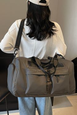 Stylish Lightweight Travel Bag for Women - Large Capacity Crossbody Handbag for Short-Distance, Sports, and Fitness