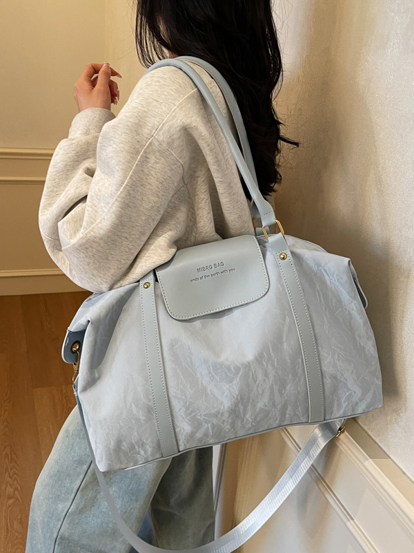 Stylish Lightweight Waterproof Travel Bag for Women - Large Capacity Commuter Shoulder Luggage for Short-Distance Business Trips Stylish Lightweight Waterproof Travel Bag for Women - Large Capacity Commuter Shoulder Luggage for Short-Distance Business Trips