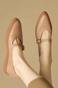 Stylish Women's Genuine Leather Pointed Toe One-Strap Mary Jane Shoes - Thick-Soled Platform Loafers for Trendy Looks