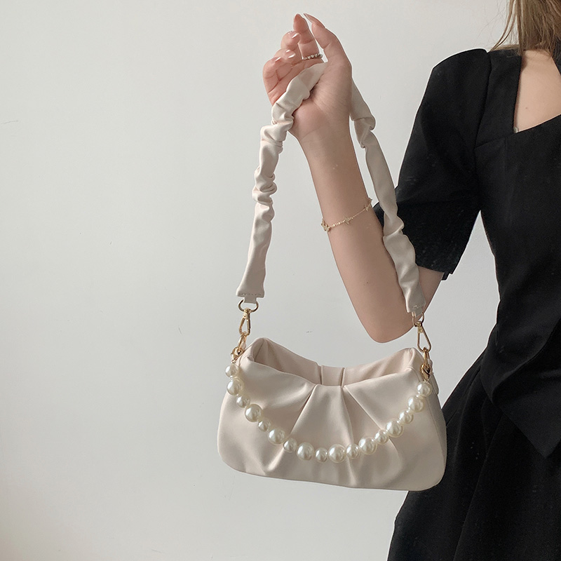 Summer 2023 Women's Textured Crossbody Bag - High-End Cloud Shoulder Bag, Versatile Niche Underarm Style Summer 2023 Women's Textured Crossbody Bag - High-End Cloud Shoulder Bag, Versatile Niche Underarm Style