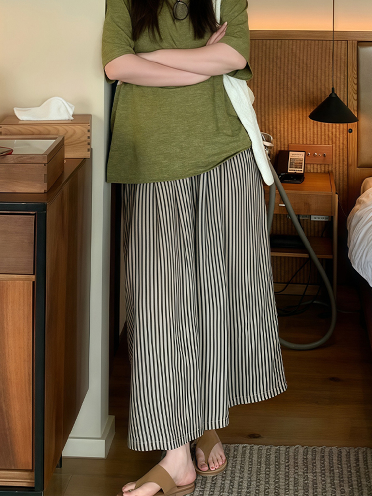 Summer 2025 Striped Wide-Leg Pants for Women - Thin, Loose, Casual Nine-Point Plus Size Trousers Summer 2025 Striped Wide-Leg Pants for Women - Thin, Loose, Casual Nine-Point Plus Size Trousers