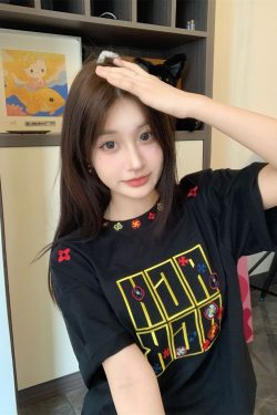 Summer 2025 Women's American Hip-Hop Style Embroidered Short Sleeve T-Shirt - Trendy Couple Streetwear Top