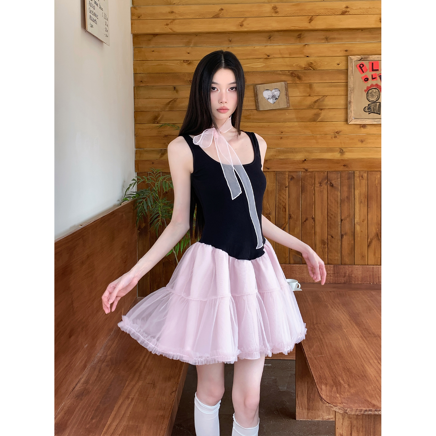 Summer Black and Pink Color-Block Sleeveless Knitted Dress with Sweet Patchwork Puff Skirt - Trendy Y2K Style Summer Black and Pink Color-Block Sleeveless Knitted Dress with Sweet Patchwork Puff Skirt - Trendy Y2K Style