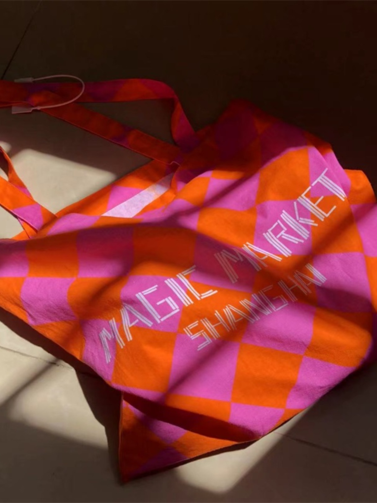 Summer Canvas Tote Bag with Pink Orange Diamond Pattern - Large Capacity Fashion Commute Bag for Magic Market Style Summer Canvas Tote Bag with Pink Orange Diamond Pattern - Large Capacity Fashion Commute Bag for Magic Market Style