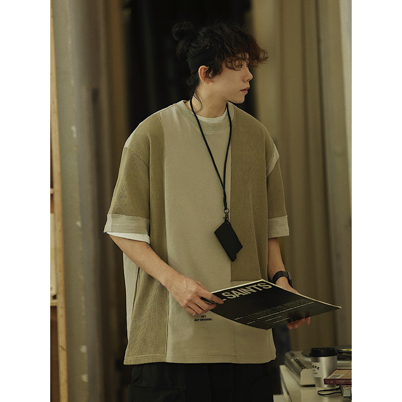 Summer Color-Blocking Design Round Neck Short Sleeve T-Shirt for Men - Trendy Casual Style, Perfect for 90s Aesthetic Fashion Summer Color-Blocking Design Round Neck Short Sleeve T-Shirt for Men - Trendy Casual Style, Perfect for 90s Aesthetic Fashion