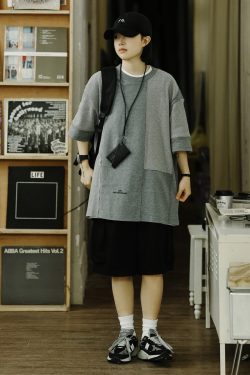 Summer Color-Blocking Design Round Neck Short Sleeve T-Shirt for Men - Trendy Casual Style, Perfect for 90s Aesthetic Fashion