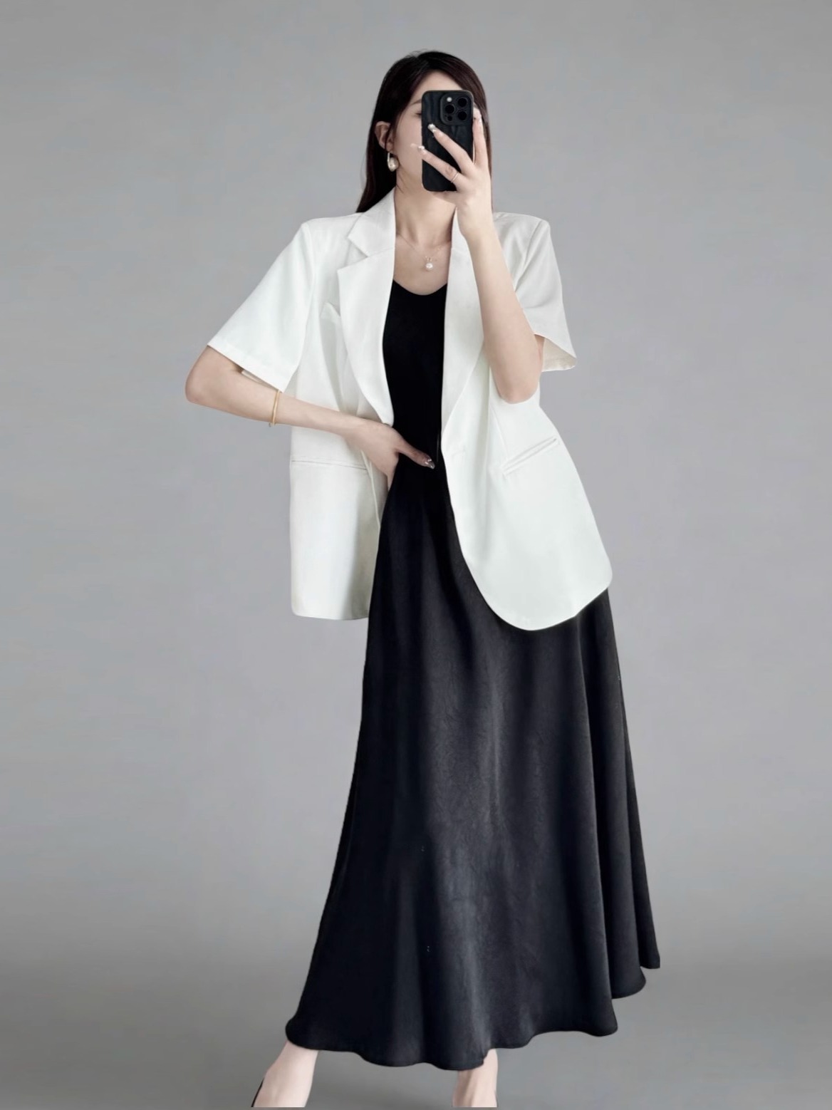 Summer Floral Satin Slip Dress, Women's Mid-Length V-Neck Long Dress in Imitation Acetate – Elegant 90s Style Summer Floral Satin Slip Dress, Women's Mid-Length V-Neck Long Dress in Imitation Acetate – Elegant 90s Style