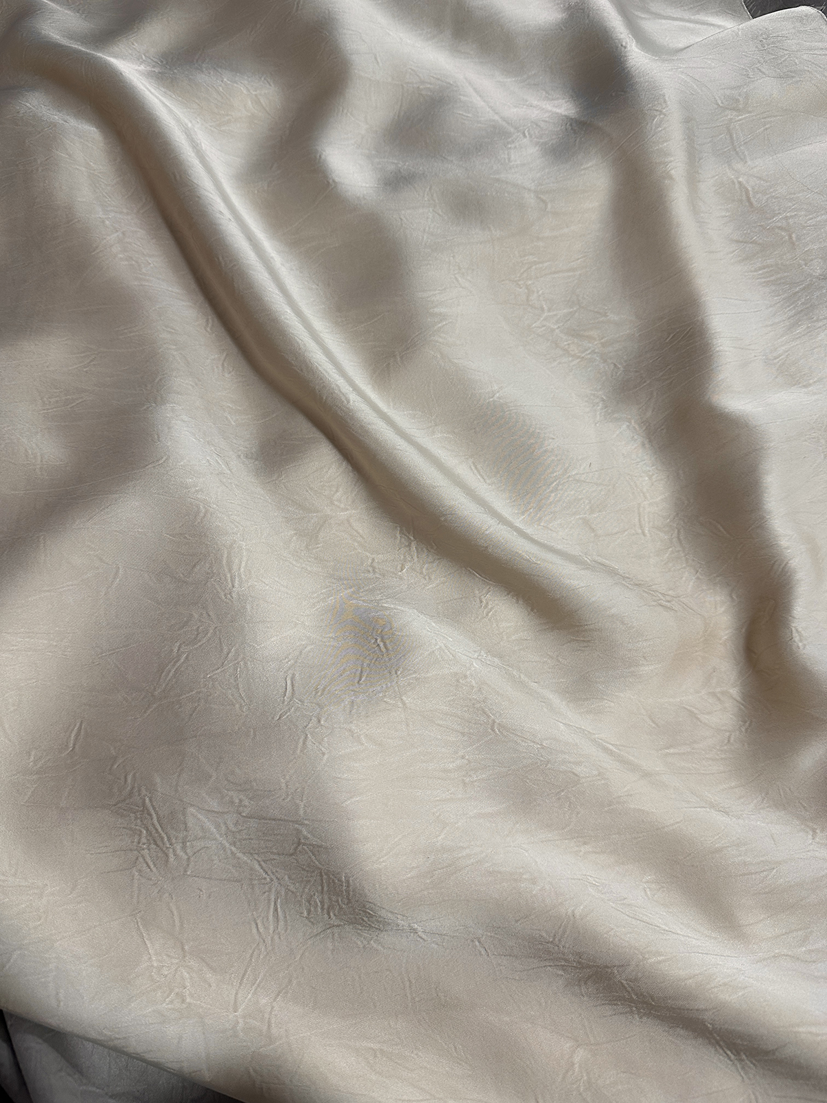 Summer Floral Satin Slip Dress, Women's Mid-Length V-Neck Long Dress in Imitation Acetate – Elegant 90s Style Summer Floral Satin Slip Dress, Women's Mid-Length V-Neck Long Dress in Imitation Acetate – Elegant 90s Style