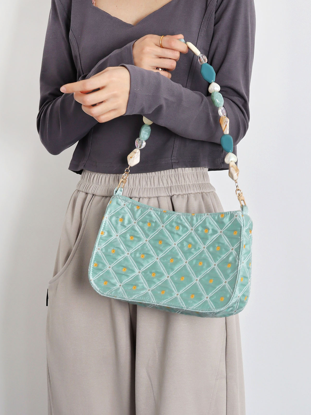 Summer Fresh Retro Green Beaded Crossbody Bag for Women - Artistic Texture Underarm Bag, Original Niche Design Summer Fresh Retro Green Beaded Crossbody Bag for Women - Artistic Texture Underarm Bag, Original Niche Design